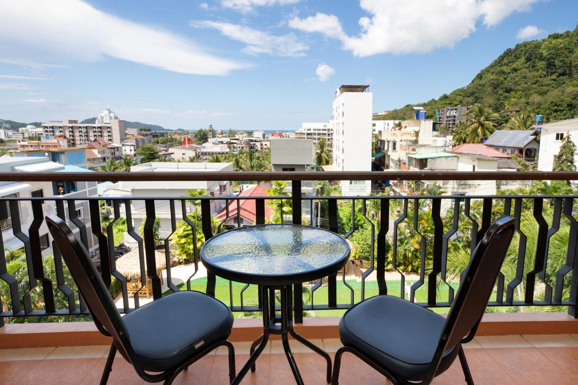 Hotell Casa Del M Phuket - Newly Renovated Patong