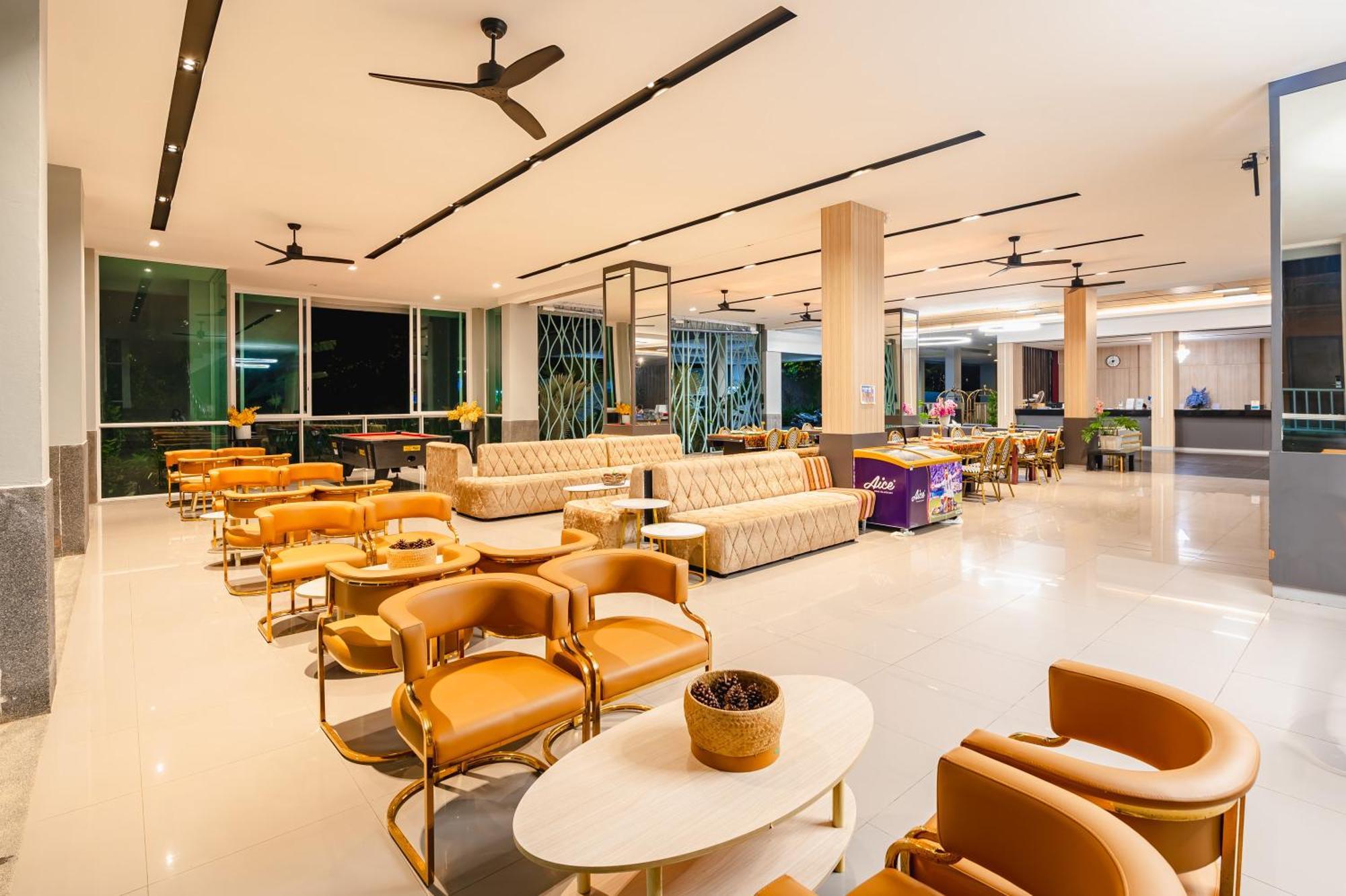 Hotell Casa Del M Phuket - Newly Renovated Patong
